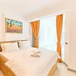 Blacksearama Apartment- Spa, Pools And Parking